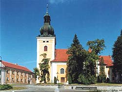 Kostel sv. Stanislava v Kuntt