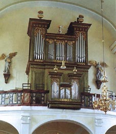 Varhany v kostele sv. Gotharda v Modicch